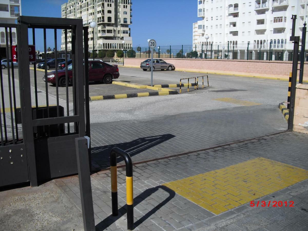 Apartamento Valdelagrana El Puerto de Santa María Esterno foto